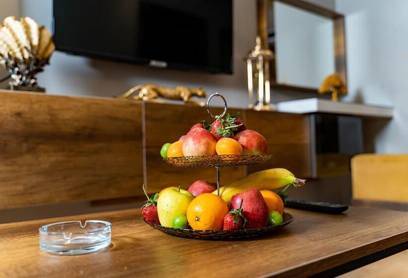 فندق Garden Room Suit