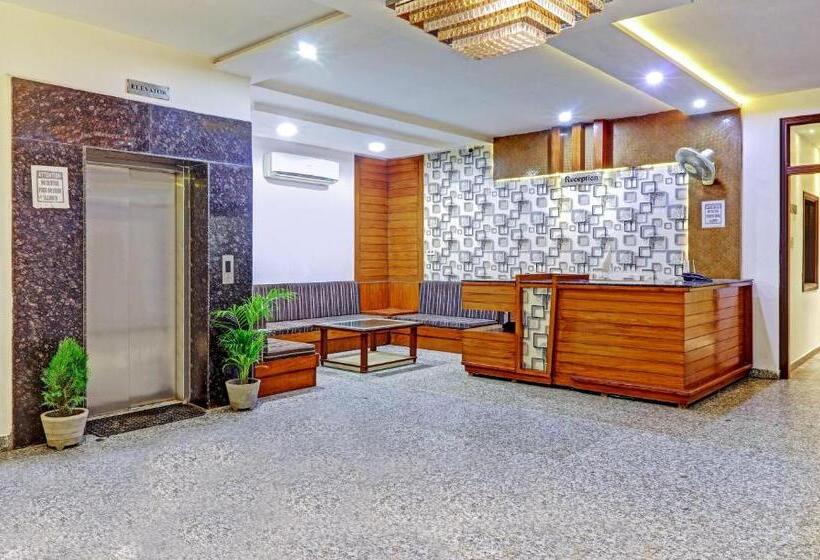 ホテル Golden Era