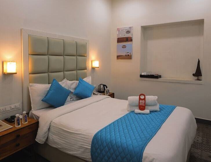 בית מלון כפרי Hinduja Haveli Gulab Sagar