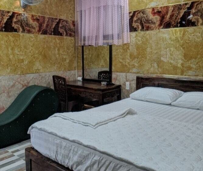 هتل Hoa Anh Dao Garden