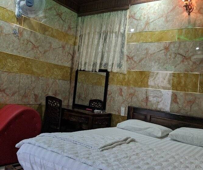 هتل Hoa Anh Dao Garden