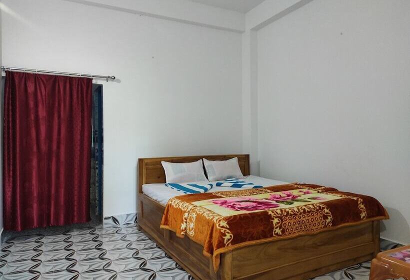 فندق Homecation Manas River Rock Lodge