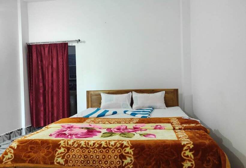 فندق Homecation Manas River Rock Lodge