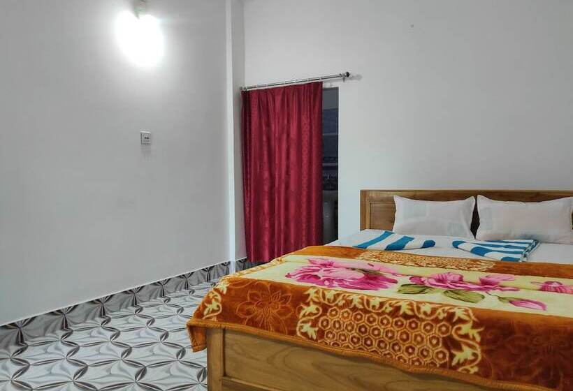 فندق Homecation Manas River Rock Lodge