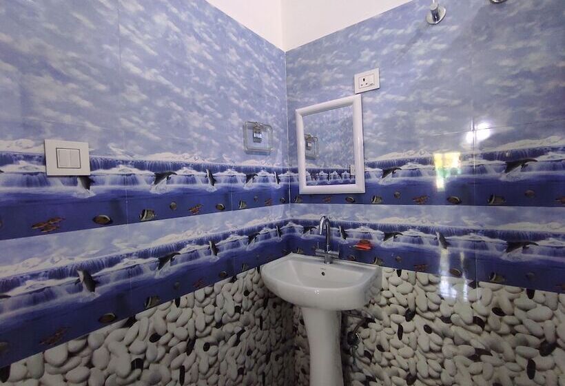 فندق Homecation Manas River Rock Lodge