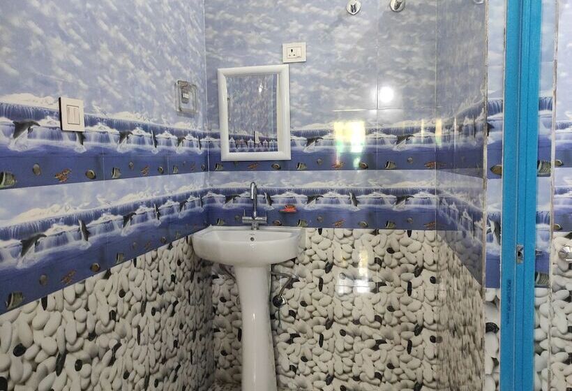 فندق Homecation Manas River Rock Lodge