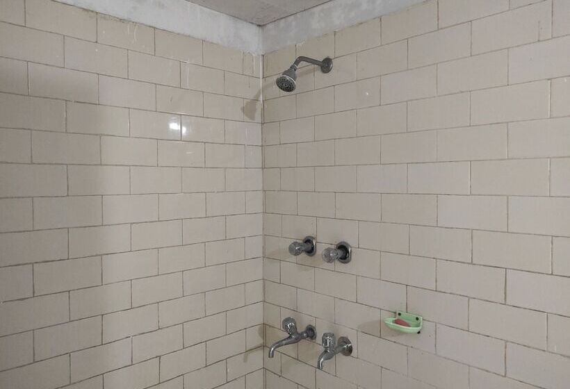 בית מלון כפרי Homecation Manas View Jungle Resort