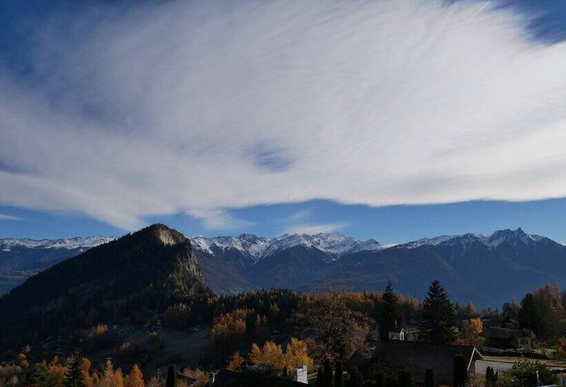 ホテル Hôtel De L Ardève & Chalet Kalbermatten