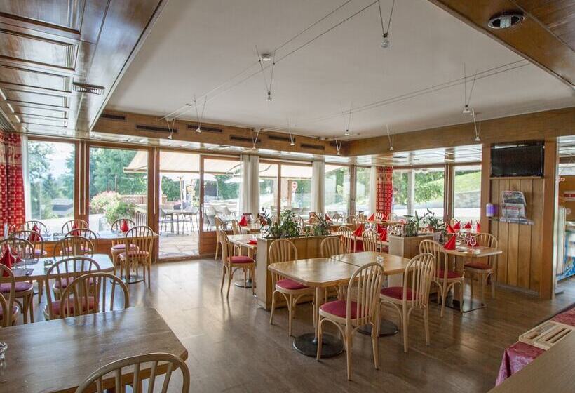 ホテル Hôtel De L Ardève & Chalet Kalbermatten