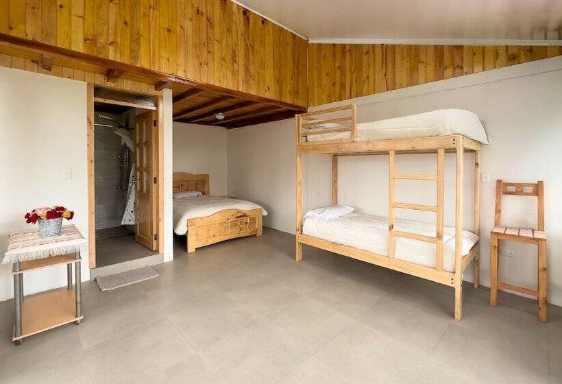 فندق Ilinizas Mountain Lodge