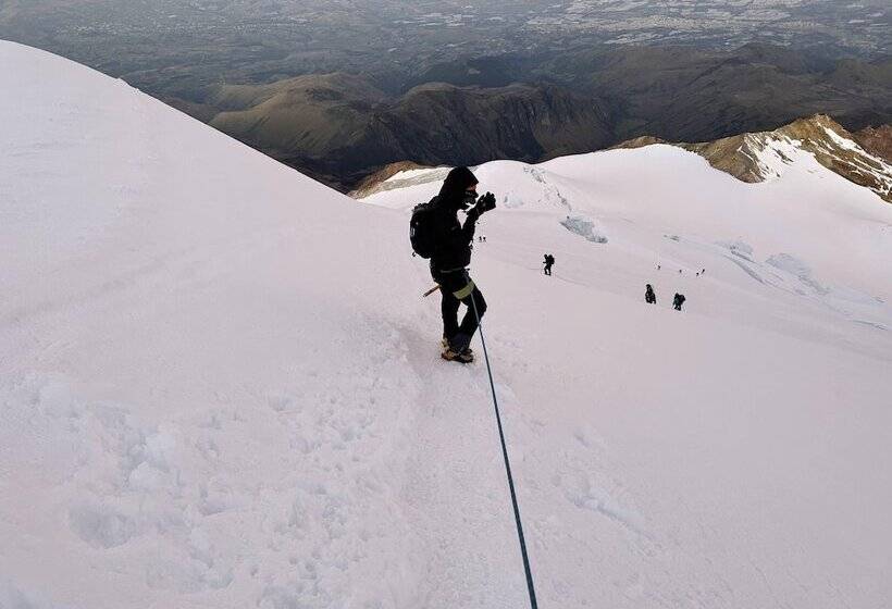 فندق Ilinizas Mountain Lodge