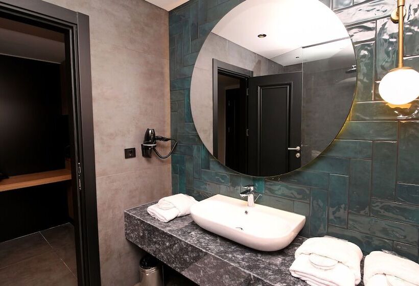 فندق Inanlar City