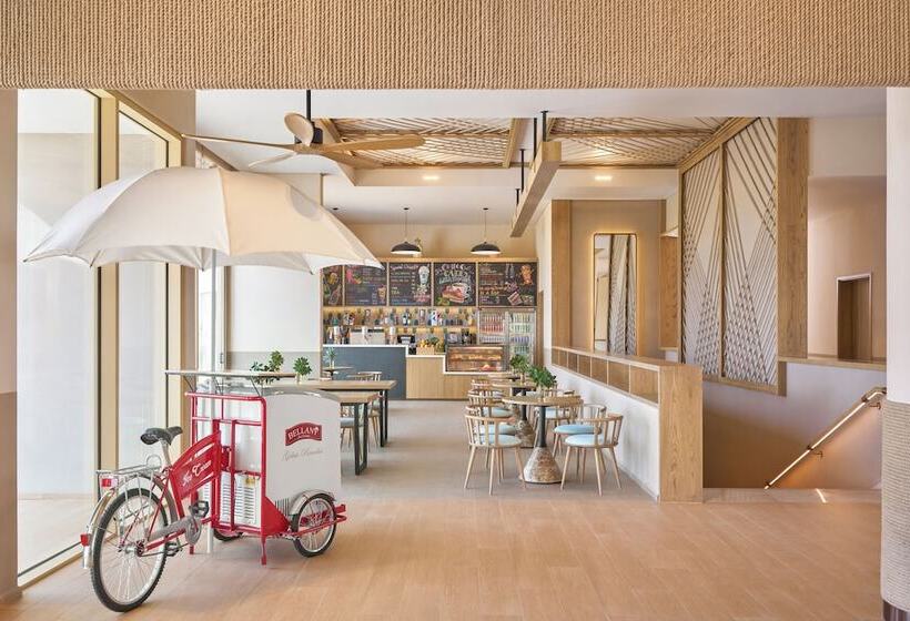 هتل Ixora Ho Tram By Fusion