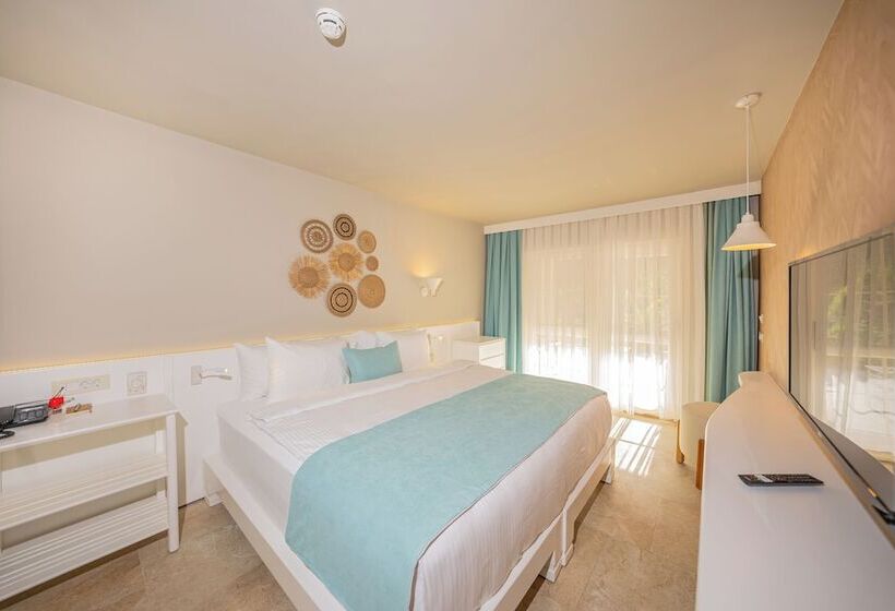 酒店 Kairos Valley Health & Nature Resort