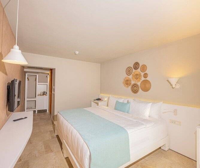 فندق Kairos Valley Health & Nature Resort