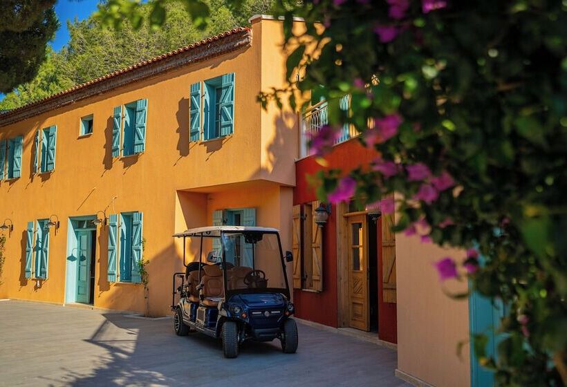 فندق Kairos Valley Health & Nature Resort