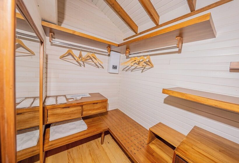 ホテル Kairos Valley Health & Nature Resort