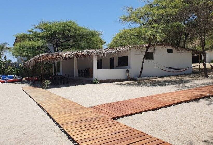 בית מלון כפרי Las Hamacas