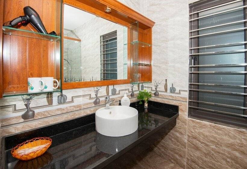 هتل Mai Mountain Homestay