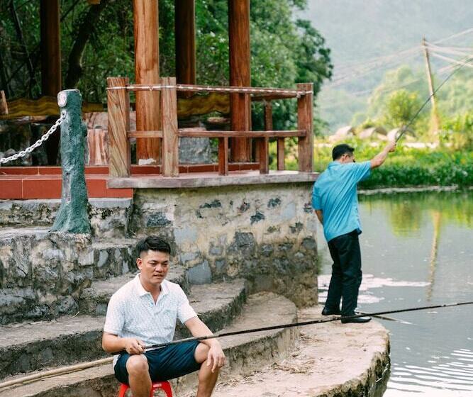 هتل Mai Mountain Homestay