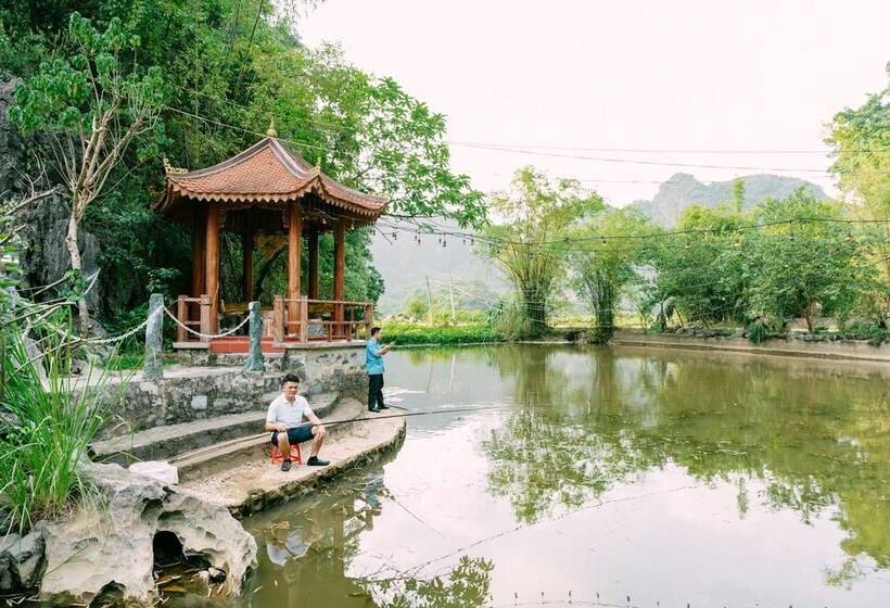 هتل Mai Mountain Homestay