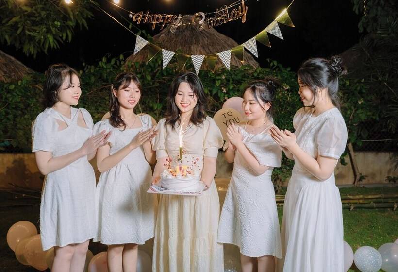 هتل Mai Mountain Homestay