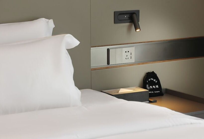 ホテル Mantuolunplusjiudian