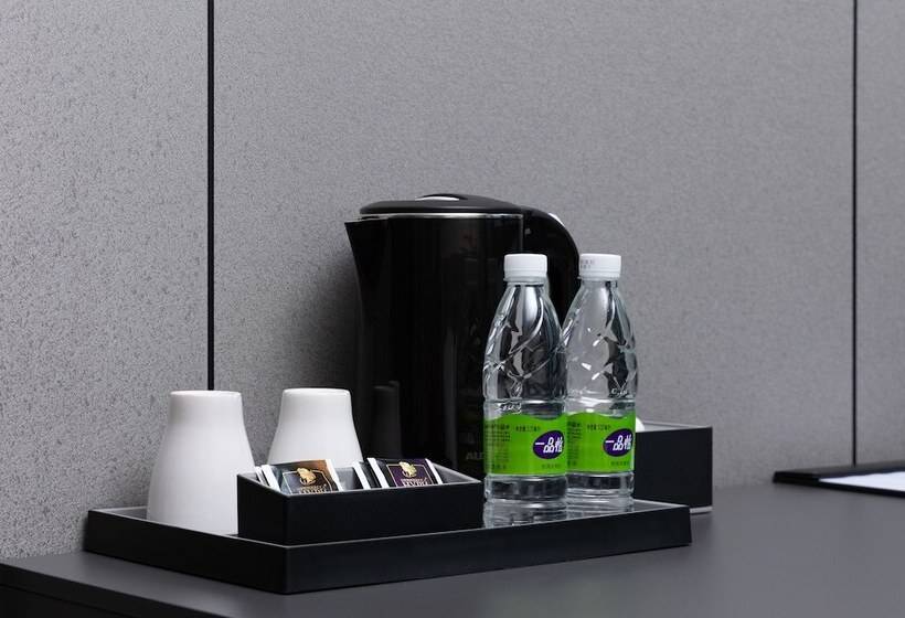 ホテル Mantuolunplusjiudian