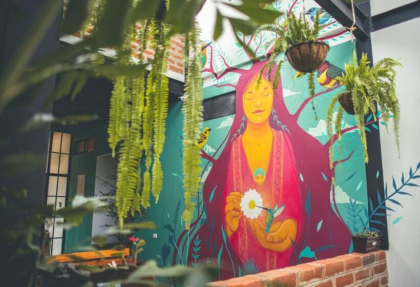 ホテル Margarit Boutique