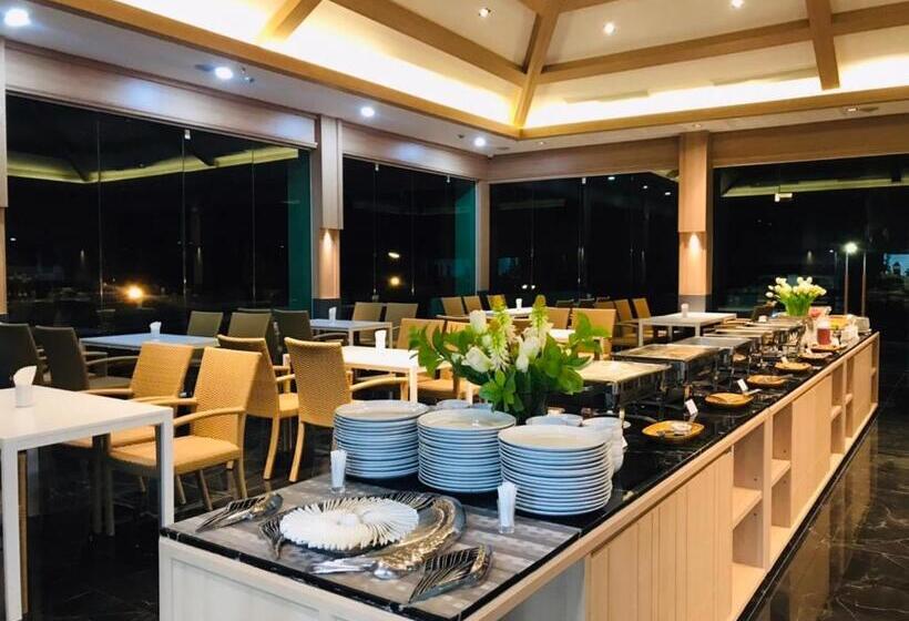 בית מלון כפרי Mayflower Grande Suite