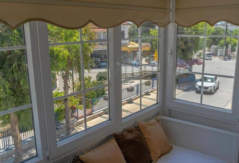 فندق Mea Rei̇sdere