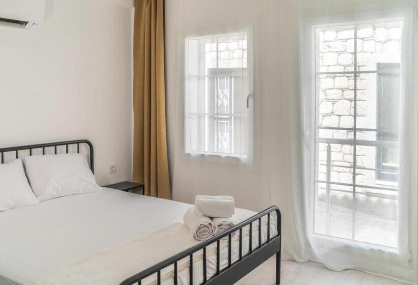 فندق Mea Rei̇sdere