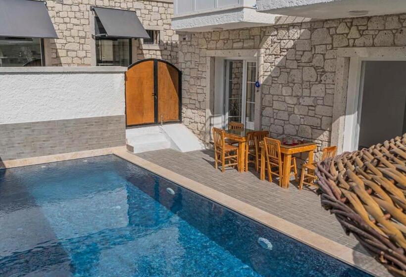 فندق Mea Rei̇sdere