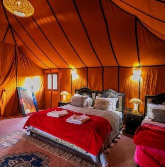هتل Merzouga Top Luxury Camp