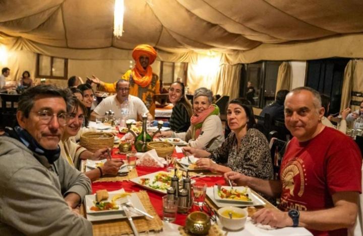 هتل Merzouga Top Luxury Camp