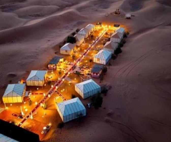 هتل Merzouga Top Luxury Camp