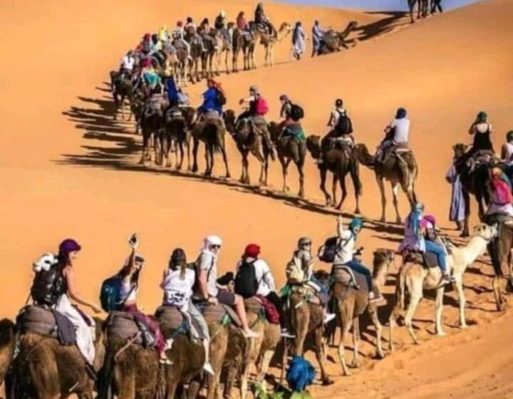 هتل Merzouga Top Luxury Camp