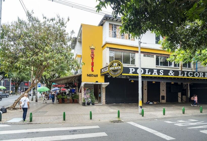 בית מלון כפרי Midas