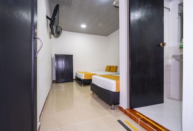 בית מלון כפרי Midas