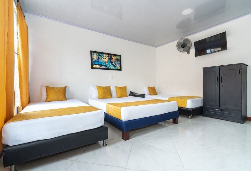 בית מלון כפרי Midas