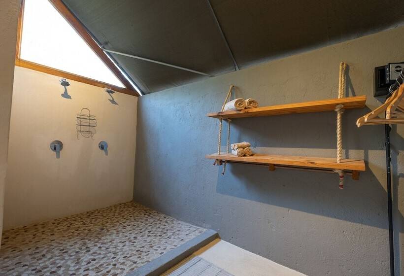 ホテル Milima Big 5 Safari Lodge