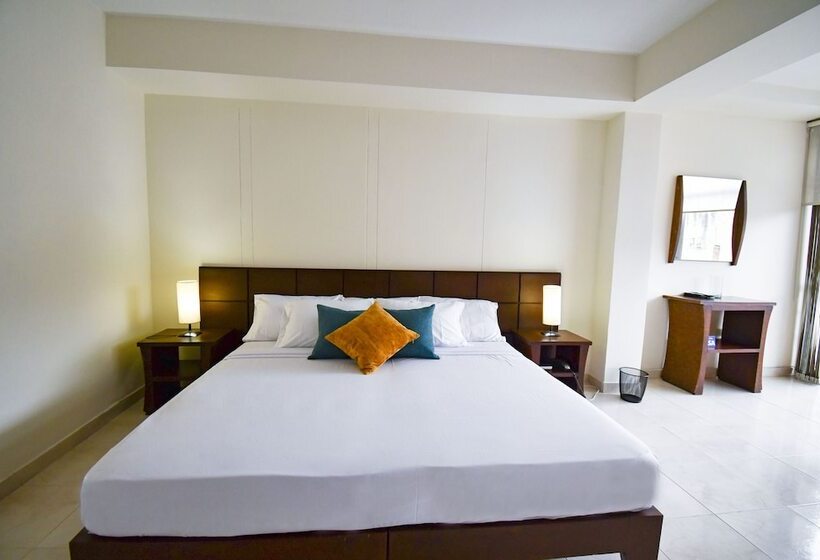 בית מלון כפרי Monarca