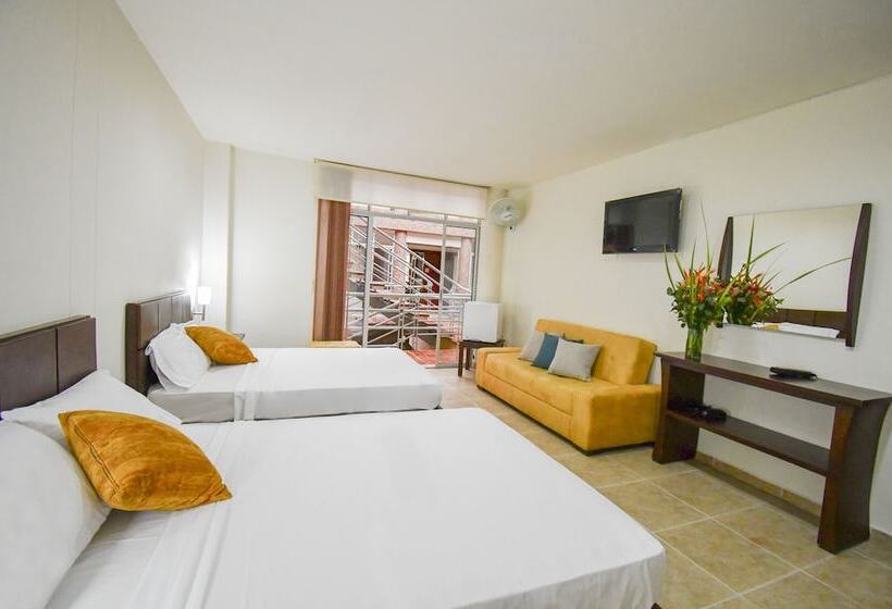 בית מלון כפרי Monarca