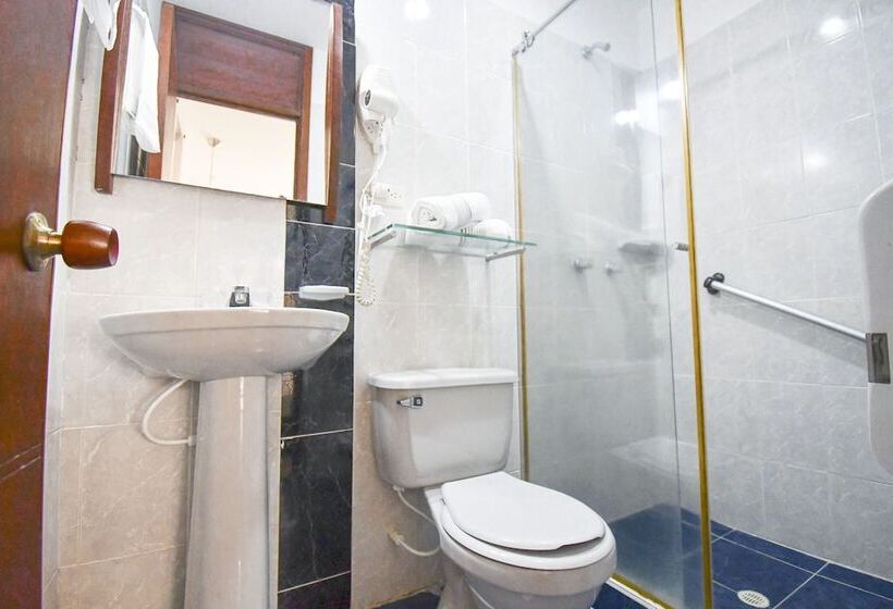 בית מלון כפרי Monarca