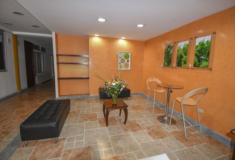 בית מלון כפרי Monarca