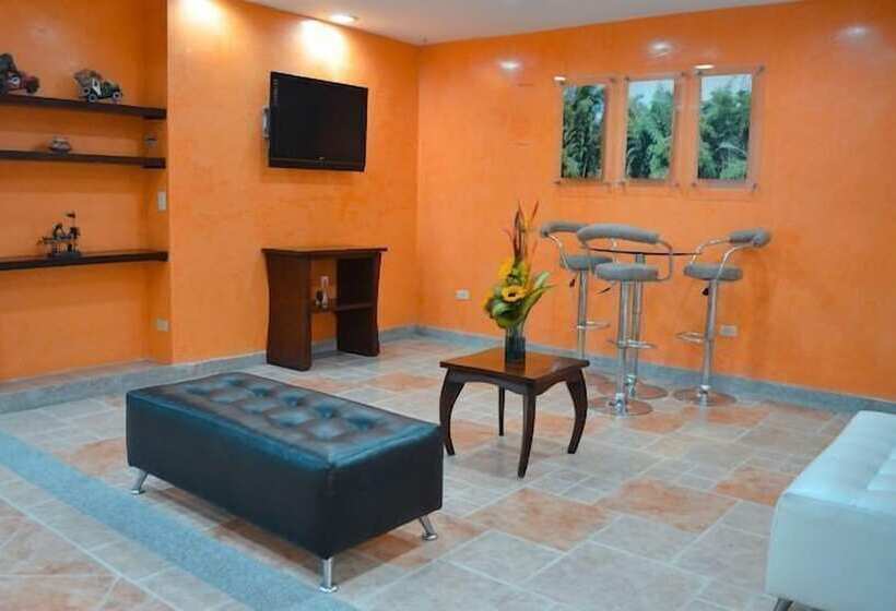 בית מלון כפרי Monarca