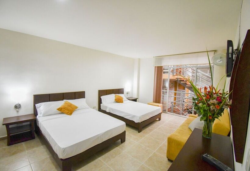 בית מלון כפרי Monarca