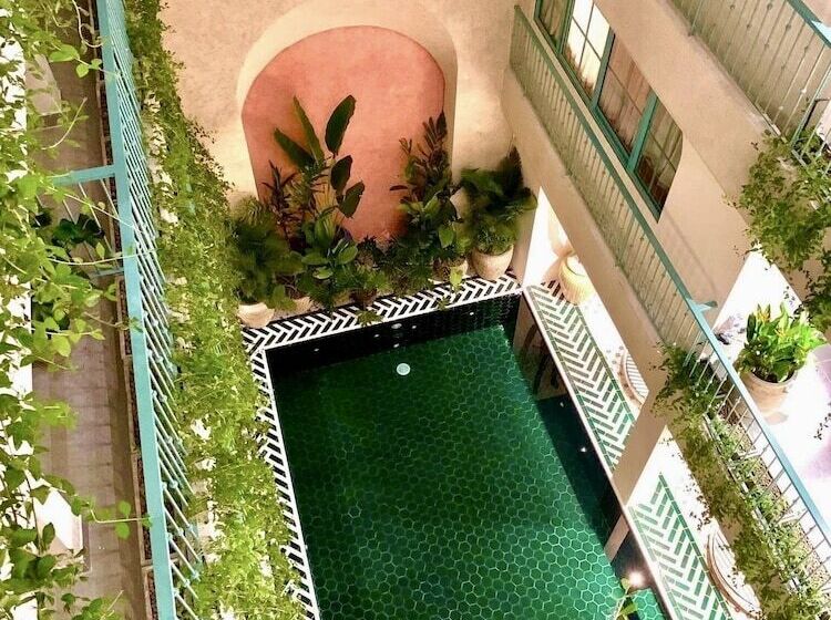 هتل Myyan Retreat Da Nang