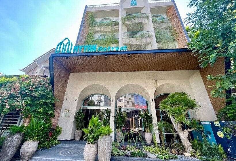 هتل Myyan Retreat Da Nang