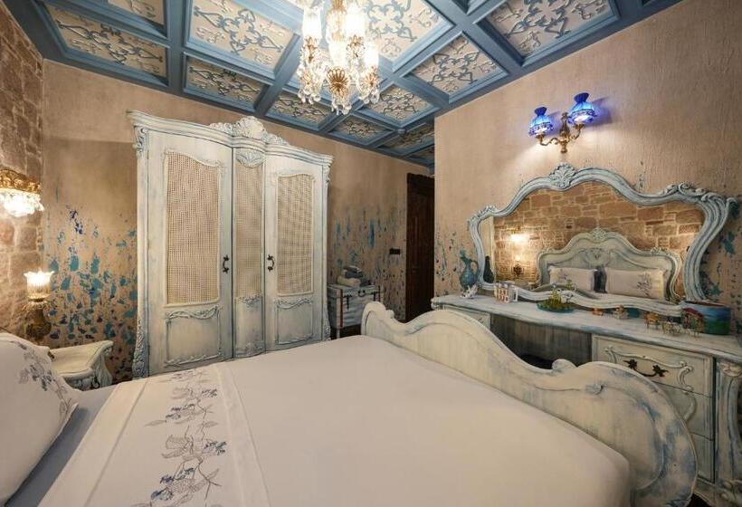 فندق Naz Su Cunda